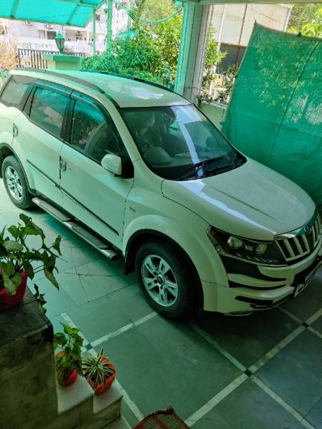 Second-hand 2012 Mahindra XUV500 W8 FWD for sale in Akola-8