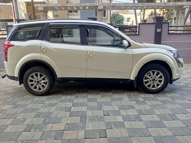 Second-hand 2015 Mahindra XUV500 Xclusive Edition for sale in Guwahati-1