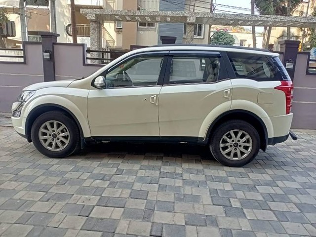 Second-hand 2015 Mahindra XUV500 Xclusive Edition for sale in Guwahati-0