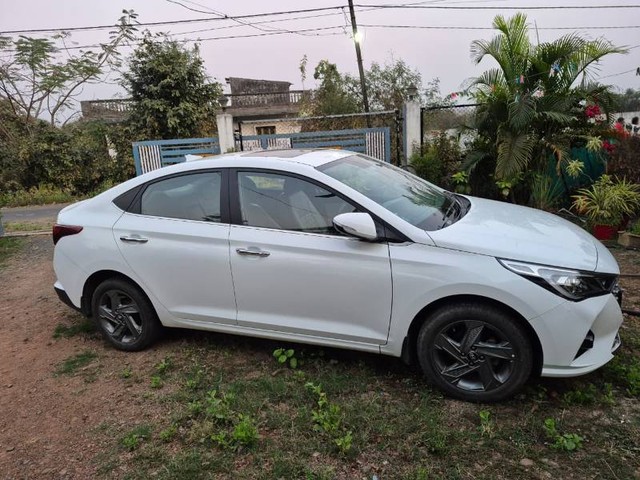 Second-hand 2021 Hyundai Verna SX for sale in Navsari-1