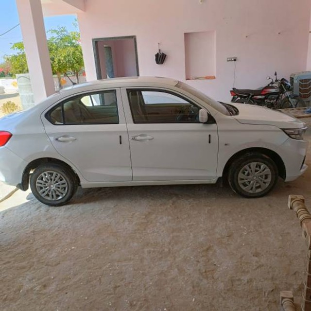 Honda Amaze 2nd Gen E BSVI Second-hand 2022 Honda Amaze 2nd Gen E BSVI for sale in Jaipur-1