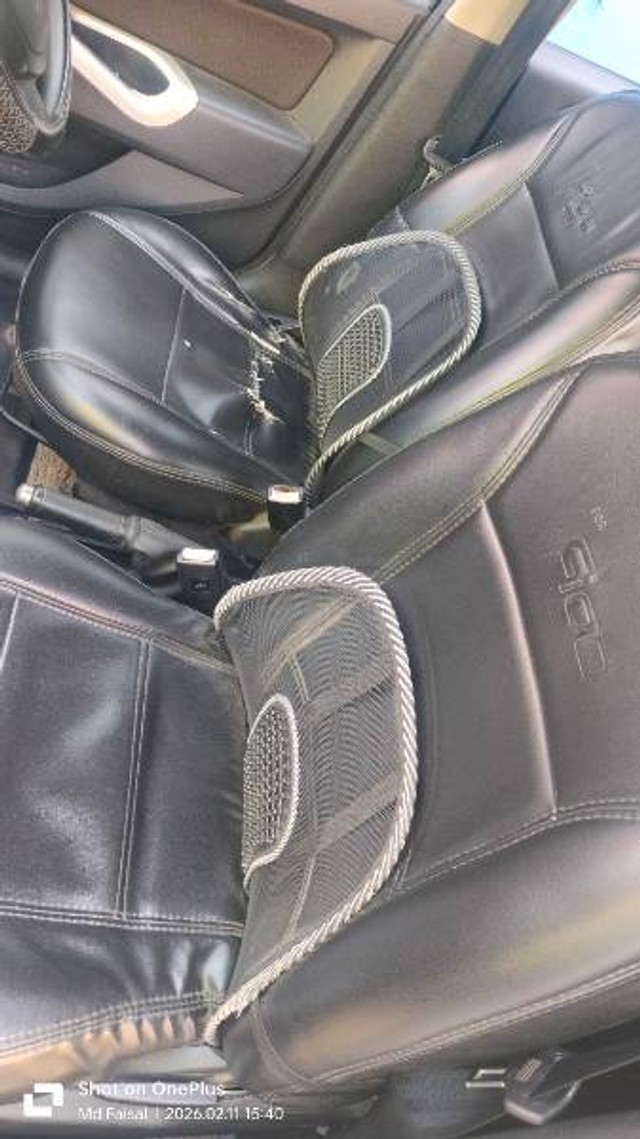 Second-hand 2010 Ford Figo Petrol ZXI for sale in Jagatsinghpur-8