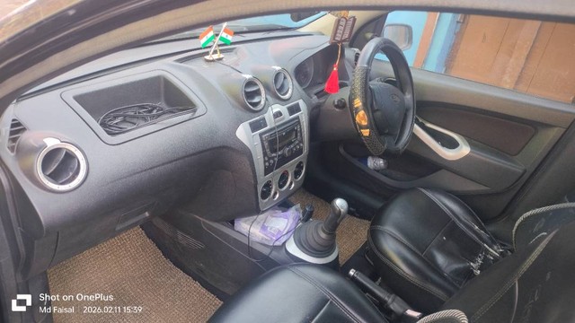 Second-hand 2010 Ford Figo Petrol ZXI for sale in Jagatsinghpur-7