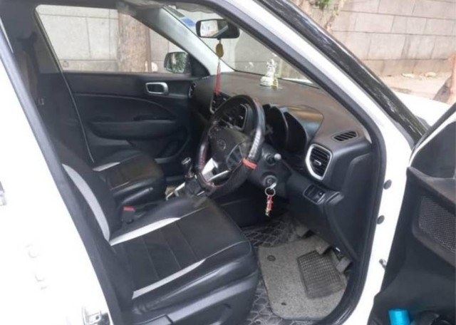 Second-hand 2020 Hyundai Venue S Turbo for sale in Sri Ganganagar-4