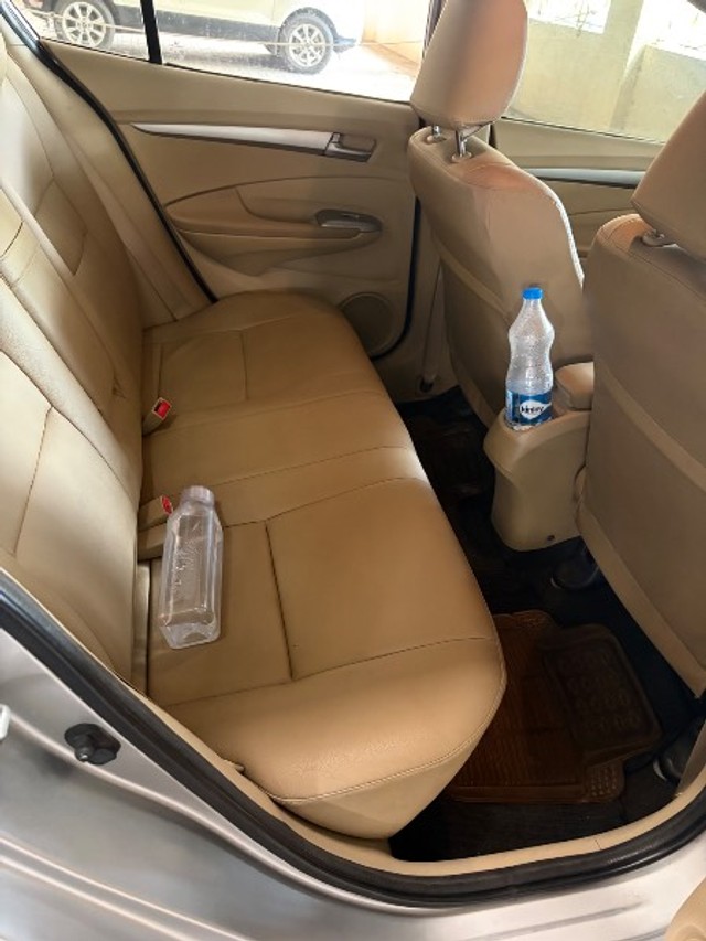 Second-hand 2011 Honda City V AT for sale in Navi Mumbai-5