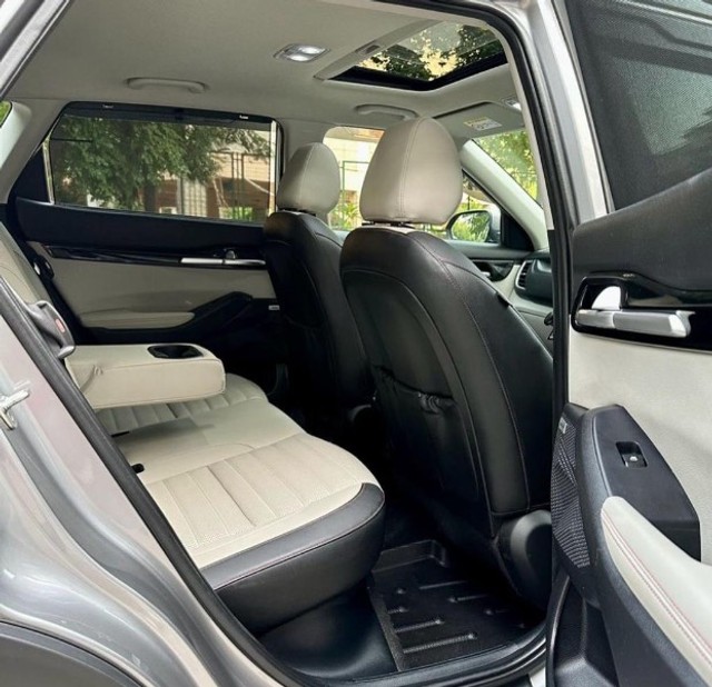 Second-hand 2019 Kia Seltos GTX Plus DCT for sale in New Delhi-4