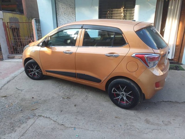 Second-hand 2016 Hyundai Grand i10 Era for sale in Nagpur-4
