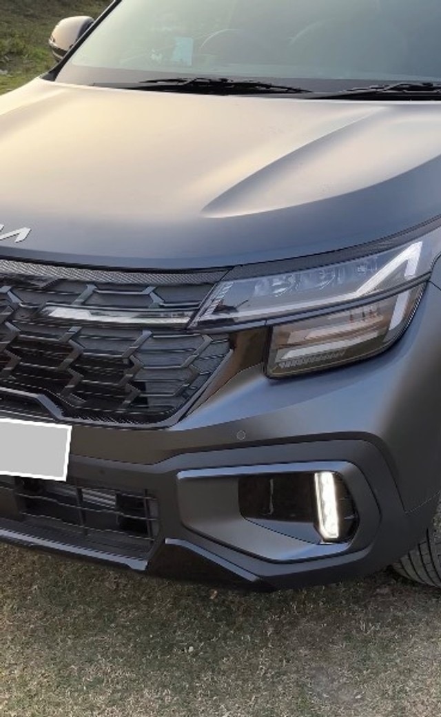 Second-hand 2023 Kia Seltos X-Line Turbo DCT for sale in Guwahati-2