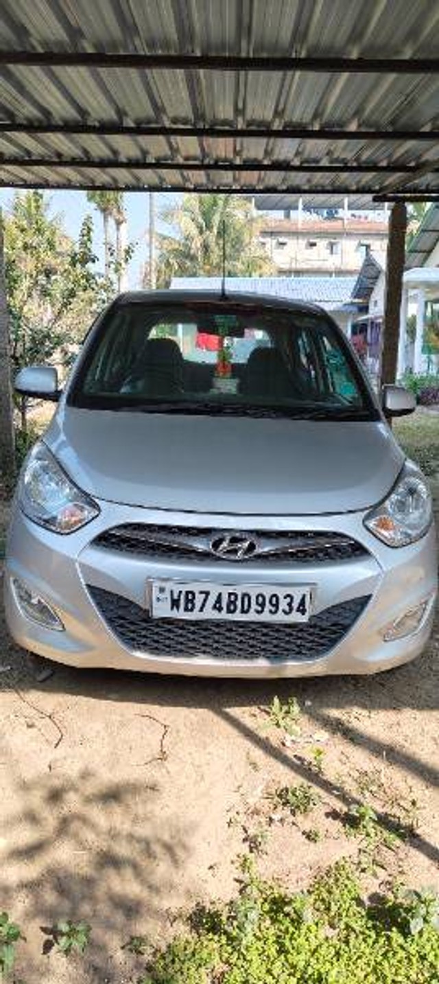 Second-hand 2015 Hyundai i10 Sportz 1.1L for sale in Sonitpur-3