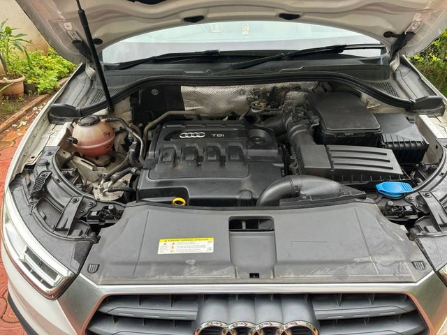 Second-hand 2019 Audi Q3 35 TDI Quattro Technology for sale in Bijapur-4