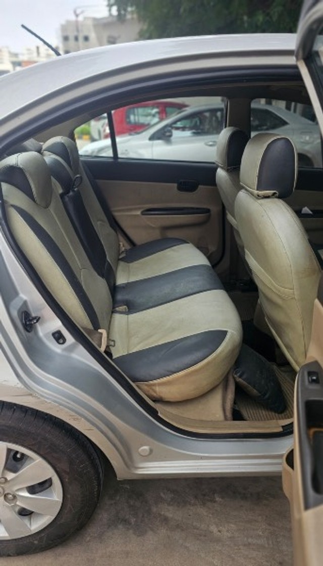 Second-hand 2009 Hyundai Verna i (Petrol) for sale in Ranga reddy-2