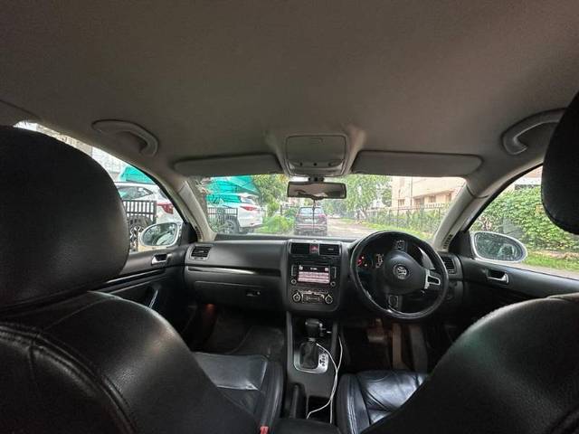 https://images10.gaadi.com/usedgaadi-sellcar/UsedCar/b6ef00c2-c47c-4ebc-a186-4c0ca5637c30/ba3294a5-3500-4a24-a545-a33b34c4a77e.JPG?imwidth=6402