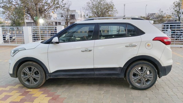 Second-hand 2017 Hyundai Creta 1.6 CRDi SX Option for sale in Bagalkot-2