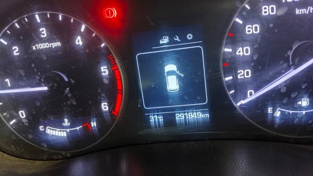 Second-hand 2017 Hyundai Creta 1.6 CRDi SX Option for sale in Bagalkot-4