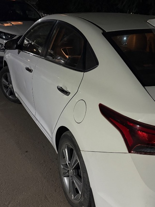 Second-hand 2018 Hyundai Verna CRDi 1.6 SX Option for sale in Panchkula-3