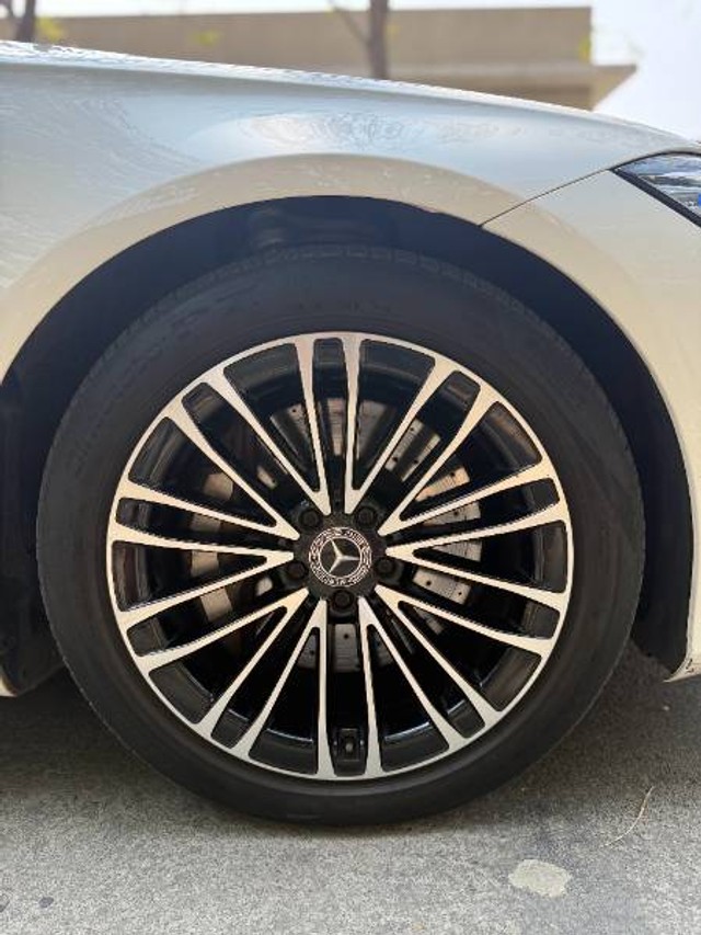 Second-hand 2023 Mercedes-Benz S-Class S450 4Matic for sale in Kolkata-6