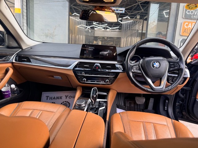 Second-hand 2022 BMW 5 Series 520d Luxury Line for sale in Hyderabad-2