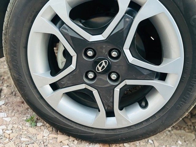 Second-hand 2025 Hyundai i20 Sportz Opt for sale in Rajkot-5