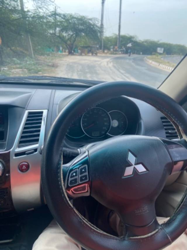https://images10.gaadi.com/usedgaadi-sellcar/UsedCar/b6f7581c-6fb0-40ac-bc40-3d71baa52208/996a087e-1a67-4a85-a5e6-7c8e5f86f600.jpg?imwidth=6402