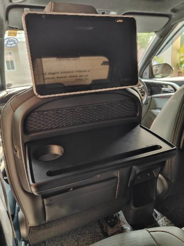 Second-hand 2024 Kia Carens X-Line DCT for sale in Kelambakkam-5