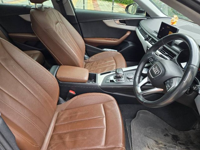 Second-hand 2019 Audi A4 35 TDI Premium Plus for sale in Hyderabad-4