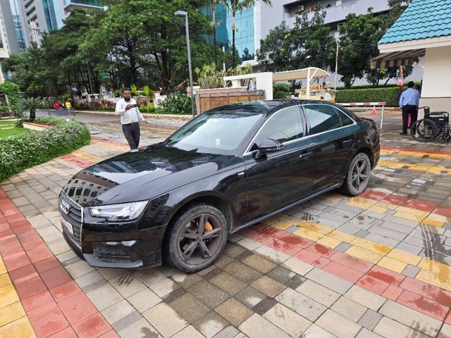 Second-hand 2019 Audi A4 35 TDI Premium Plus for sale in Hyderabad-7