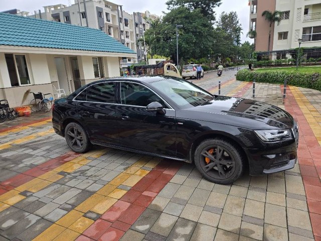 Second-hand 2019 Audi A4 35 TDI Premium Plus for sale in Hyderabad-6