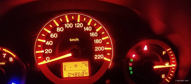 Second-hand 2011 Honda City V AT for sale in Boisar-2