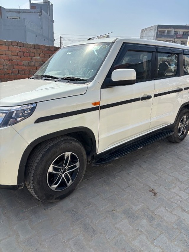 Second-hand 2024 Mahindra Bolero B4 for sale in Kasganj-2