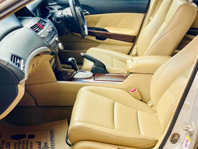 Second-hand 2010 Honda New Accord 2.4 MT for sale in Kangra-7