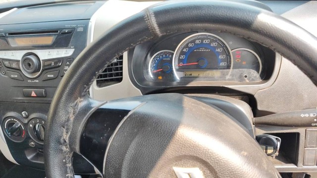 Second-hand 2015 Maruti Suzuki Wagon R Stingray VXI for sale in Raigad-6