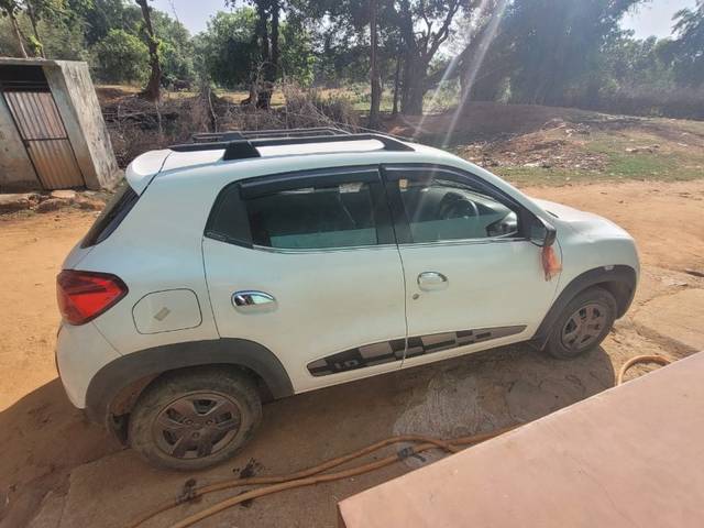 https://images10.gaadi.com/usedgaadi-sellcar/UsedCar/b71fc25c-eceb-412c-8c1a-eb5810e29833/1bcb3c55-49fd-4f45-af5e-edb7a3964933.jpeg?imwidth=6401