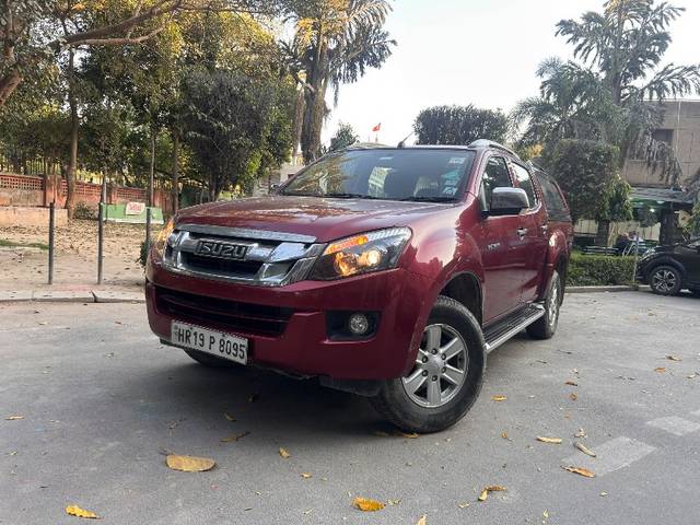 https://images10.gaadi.com/usedgaadi-sellcar/UsedCar/b74d4500-cd15-4496-bd95-b5d27ead3ace/276051e7-e6c2-4252-89ed-dd4d419d0381.jpeg?imwidth=6400