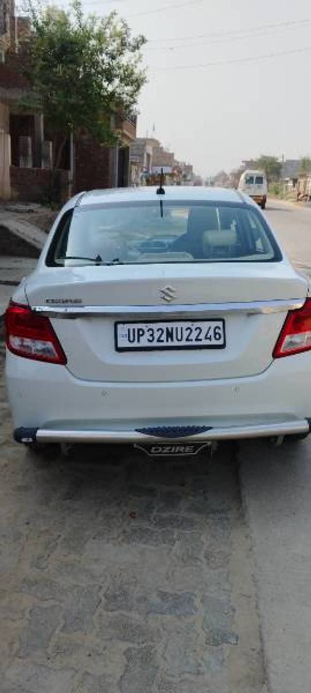 https://images10.gaadi.com/usedgaadi-sellcar/UsedCar/b79e1190-f99b-46fa-8ca4-c24e155cb186/34c668c7-e8a7-414b-8b25-af81e5ffb804.jpg?imwidth=6401