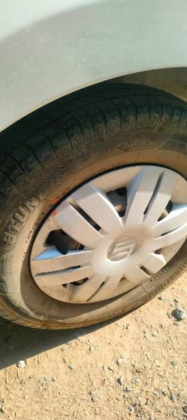 https://images10.gaadi.com/usedgaadi-sellcar/UsedCar/b805c7b4-6639-4ca2-9bc3-83ffc1906c86/0943def6-5be0-44b7-bfe5-782e26bcbb9b.jpg?imwidth=6401