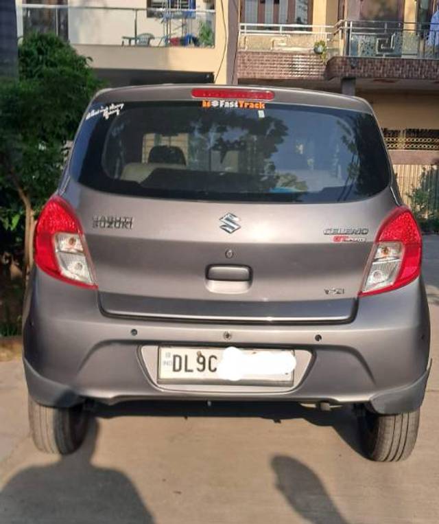 https://images10.gaadi.com/usedgaadi-sellcar/UsedCar/b82528ca-eec5-4c1b-ae3e-d5790445bb85/63f0acb9-a89b-47af-829e-36f8a352627a.jpeg?imwidth=6402