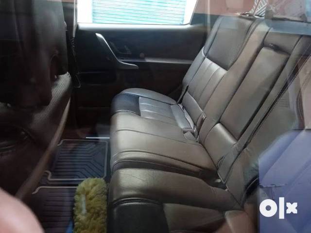 https://images10.gaadi.com/usedgaadi-sellcar/UsedCar/b8c32f5a-7998-4347-9d5c-dc5c0e58ff8a/9213efa9-9a79-4121-b792-5badf42eb51d.png?imwidth=6402