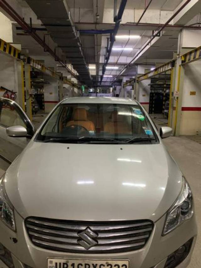 https://images10.gaadi.com/usedgaadi-sellcar/UsedCar/b9781fa7-47d1-4561-8334-920b6a28aa8d/70169afd-6033-4e4b-95a3-fbdc93c39e37.jpeg?imwidth=6400