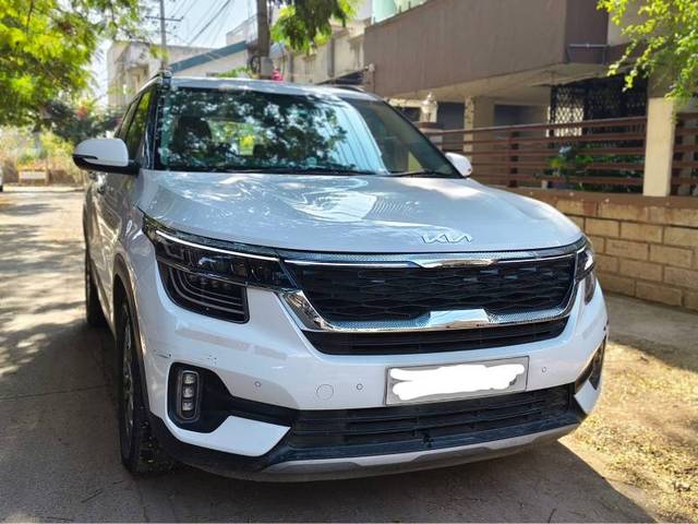 https://images10.gaadi.com/usedgaadi-sellcar/UsedCar/b9871026-e991-46f6-ab45-6449884551ac/1715d960-798e-4b36-a1dc-927883949617.jpg?imwidth=6400