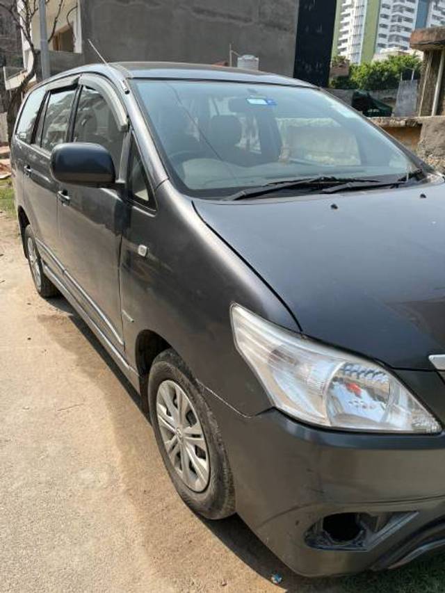 https://images10.gaadi.com/usedgaadi-sellcar/UsedCar/b9b01a3b-0cb9-4288-a083-f3d0bbd84856/ee17de34-480d-4424-a497-e9c28794704b.jpeg?imwidth=6400