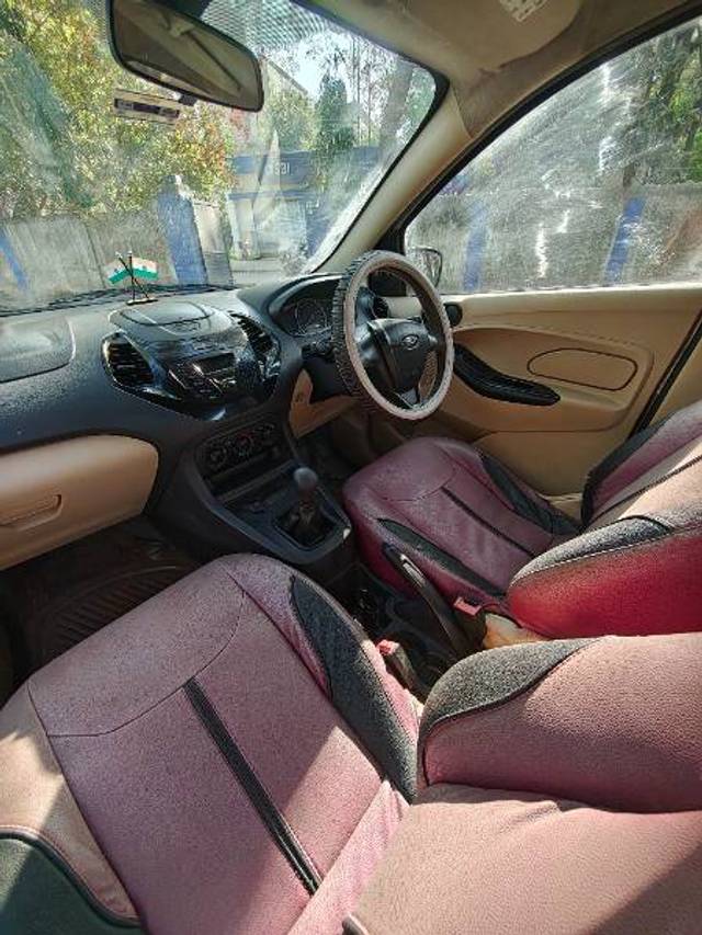 https://images10.gaadi.com/usedgaadi-sellcar/UsedCar/b9ff86d8-bdeb-4f60-b9e7-a347598eb029/afac64d4-6e22-47bf-9a4a-ac537c8798f0.jpg?imwidth=6402