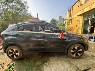 Tata Nexon 2017-2020 Tata Nexon 1.2 Revotron XZ Plus