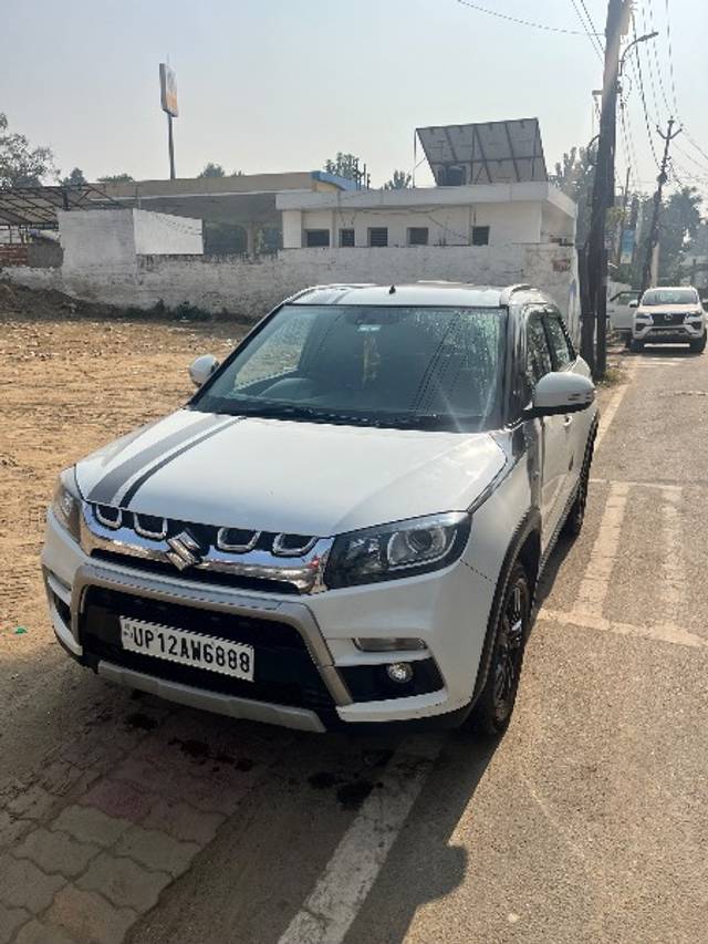 https://images10.gaadi.com/usedgaadi-sellcar/UsedCar/ba953c85-9109-40c3-ac53-eff40d9186ec/cce10944-9917-4496-93dc-675808addf5f.jpeg?imwidth=6400