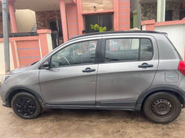 https://images10.gaadi.com/usedgaadi-sellcar/UsedCar/babdb79d-4582-48ca-93bf-d051640388f7/9b25f012-1516-43d5-bf64-8346f8a4c941.jpeg?imwidth=6402