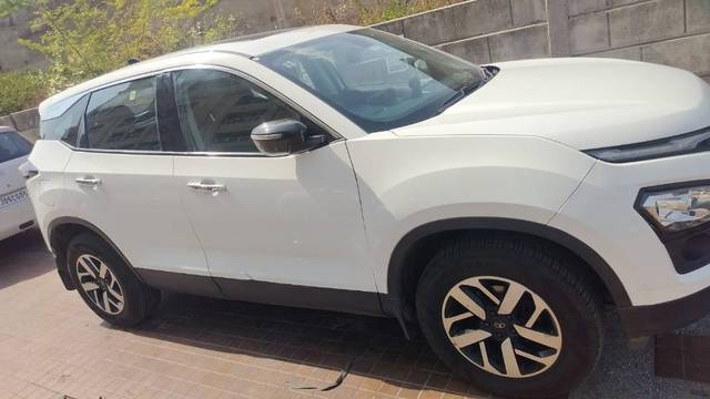 https://images10.gaadi.com/usedgaadi-sellcar/UsedCar/bba3ce77-eaf6-4b16-b038-d84d2d93b726/5656a36b-0fef-4b88-88ae-d4aea3e0b50f.jpg?imwidth=6402