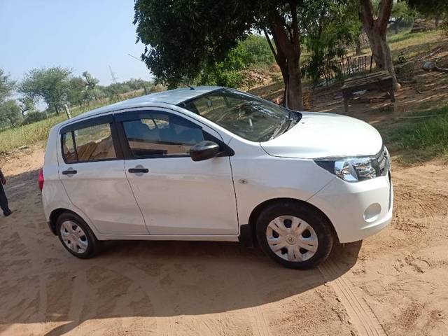 https://images10.gaadi.com/usedgaadi-sellcar/UsedCar/bc0d5977-1255-4d50-8f57-f8a9894a0693/d720499f-fa10-4721-9e1e-b52a7e2550a9.jpg?imwidth=6401