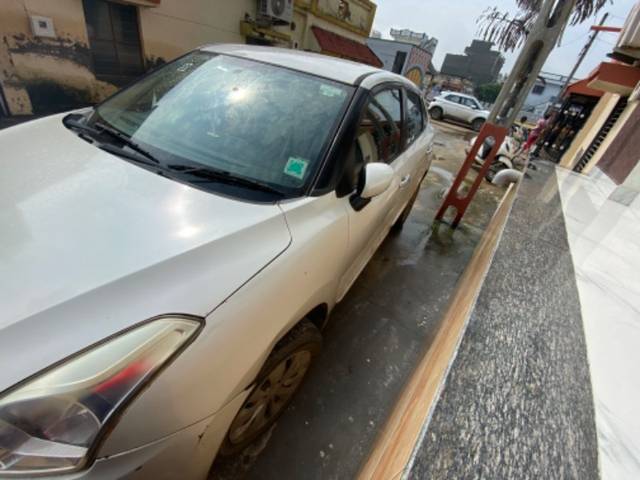 https://images10.gaadi.com/usedgaadi-sellcar/UsedCar/bc100db8-6e0d-4863-8990-d1d186b4c2a8/e568028a-cdfe-42b4-b773-c7c79753d66d.jpg?imwidth=6400