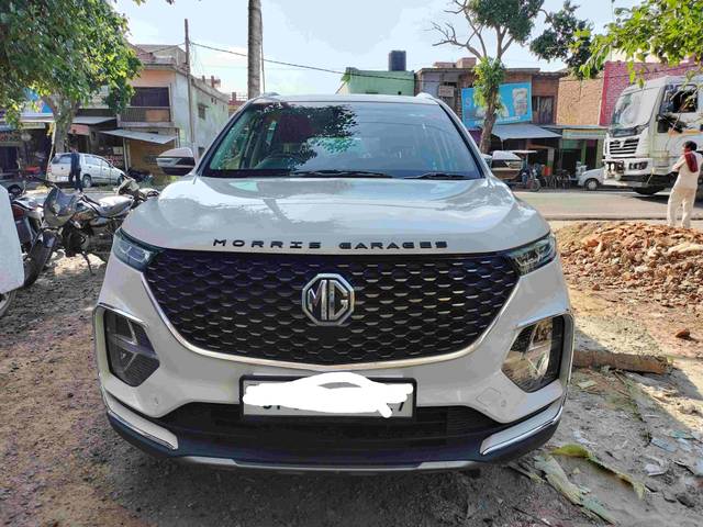 https://images10.gaadi.com/usedgaadi-sellcar/UsedCar/bc8255e7-4fda-440f-8c3c-803fd017c065/adb0c404-860f-4028-8022-473c77b5f46b.jpg?imwidth=6400