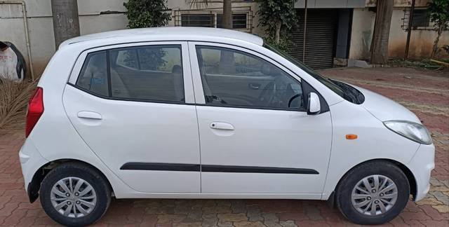 https://images10.gaadi.com/usedgaadi-sellcar/UsedCar/bc8af935-c163-4866-b13c-f1970d09cf98/1e18827a-62a8-45a8-a259-d030df1f9608.jpg?imwidth=6401