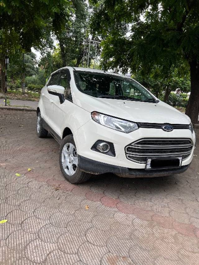 https://images10.gaadi.com/usedgaadi-sellcar/UsedCar/bd0fc623-6a45-4f11-bd39-e006585da0c8/3f4da9d4-15c9-41a7-8125-5abecca3cdbb.jpg?imwidth=6400